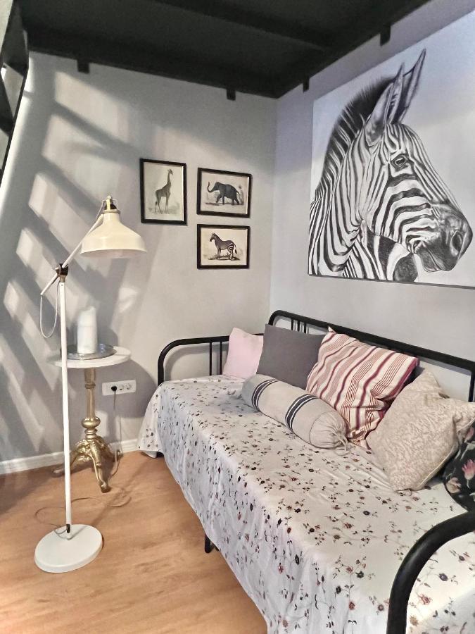 Central Dainty - Boutique Apartment In Zagreb City Centre Esterno foto